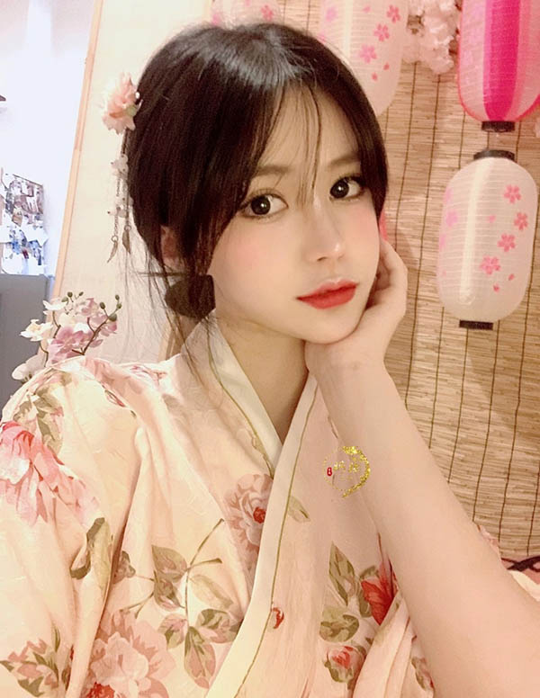 伦敦模特预约伴游